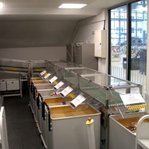 Automatic RFID returns and sorting bins