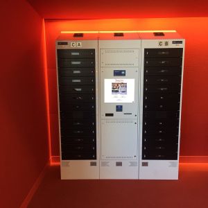 Self-service Laptop Vending Machine